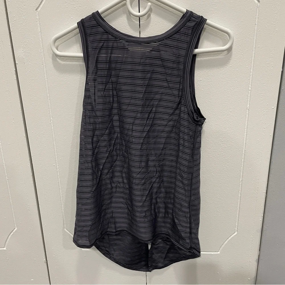 Lululemon Moonwalk Meet Halfway Tank *Striped